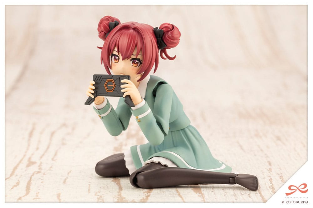 Sousai Shojo Teien figurine Plastic Model Kit 1/10 Emma Koishikawa (St. Iris Gakuen Girl´s High School Winter Clothes) 14 cm