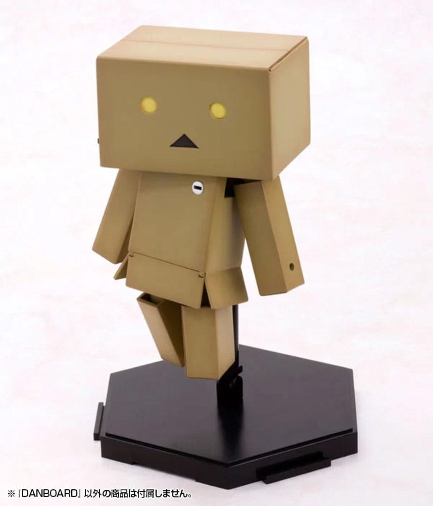 Yotsubato! figurine Plastic Model Kit Danboard 13 cm