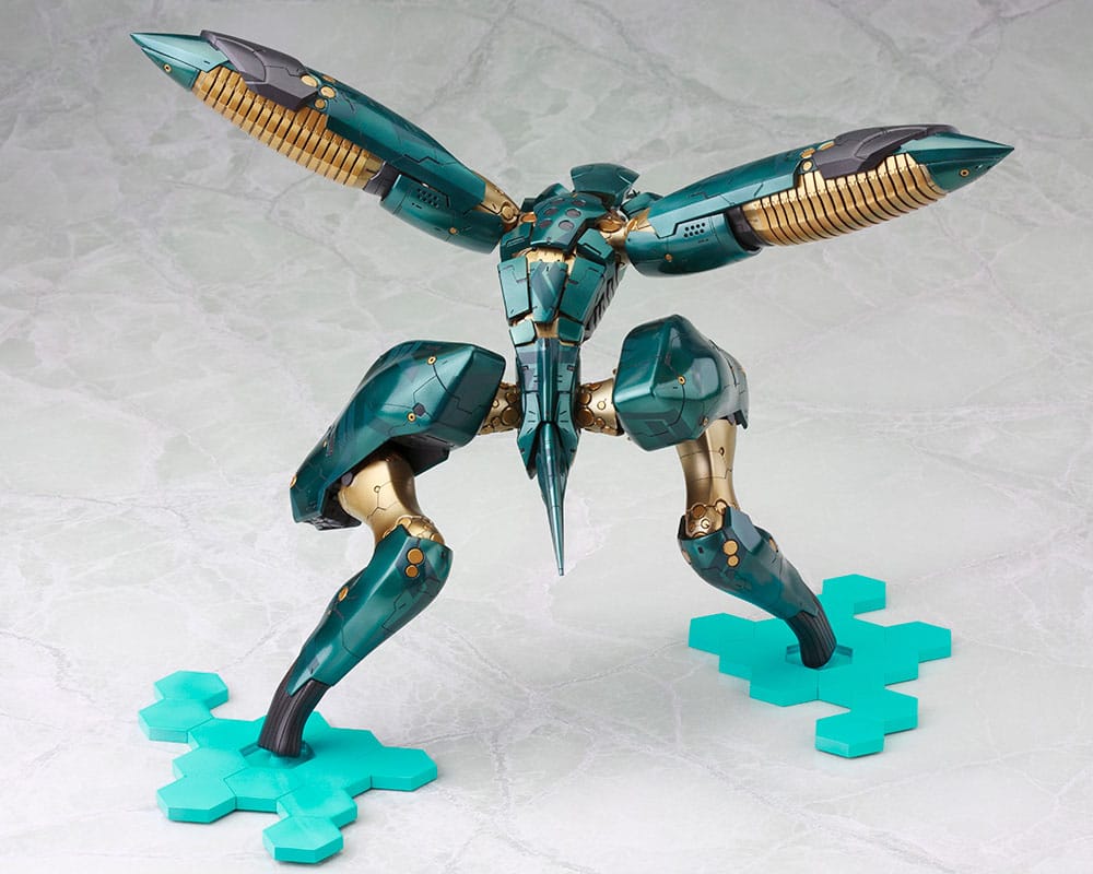 Metal Gear Solid 4 figurine Plastic Model Kit 1/100 Metal Gear Ray 21 cm