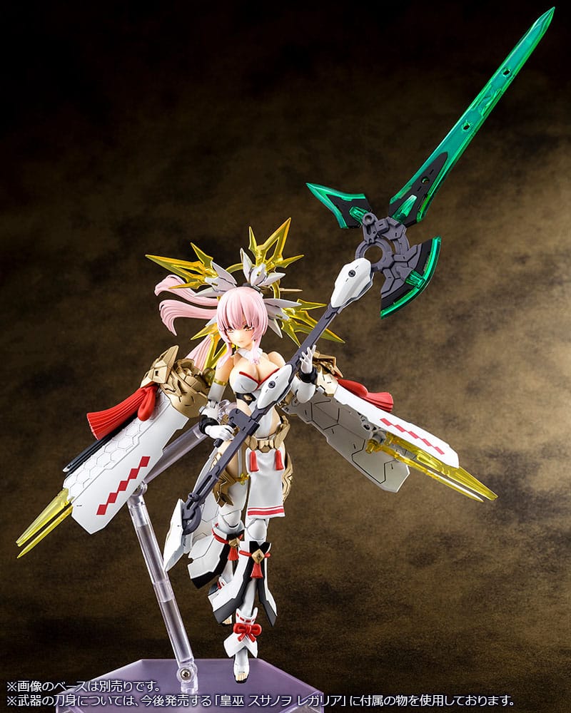 Megami Device Plastic Model Kit 1/1 Auv Amaterasu Regalia 18 cm