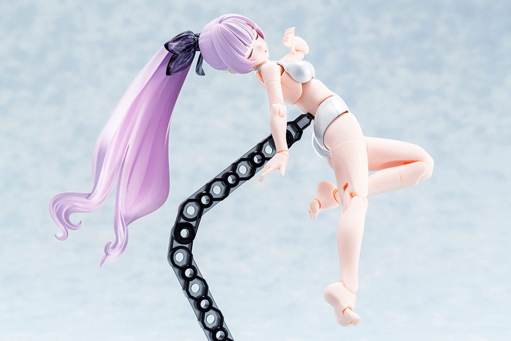Megami Device figurine Plastic Model Kit 1/1 Buster Doll Paladin Darkness Claw 17 cm