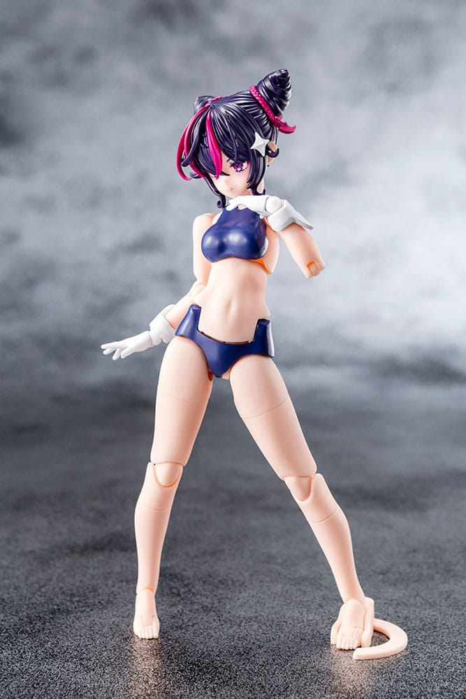 Megami Device figurine Plastic Model Kit 1/1 Desire Maiden Raider 18 cm