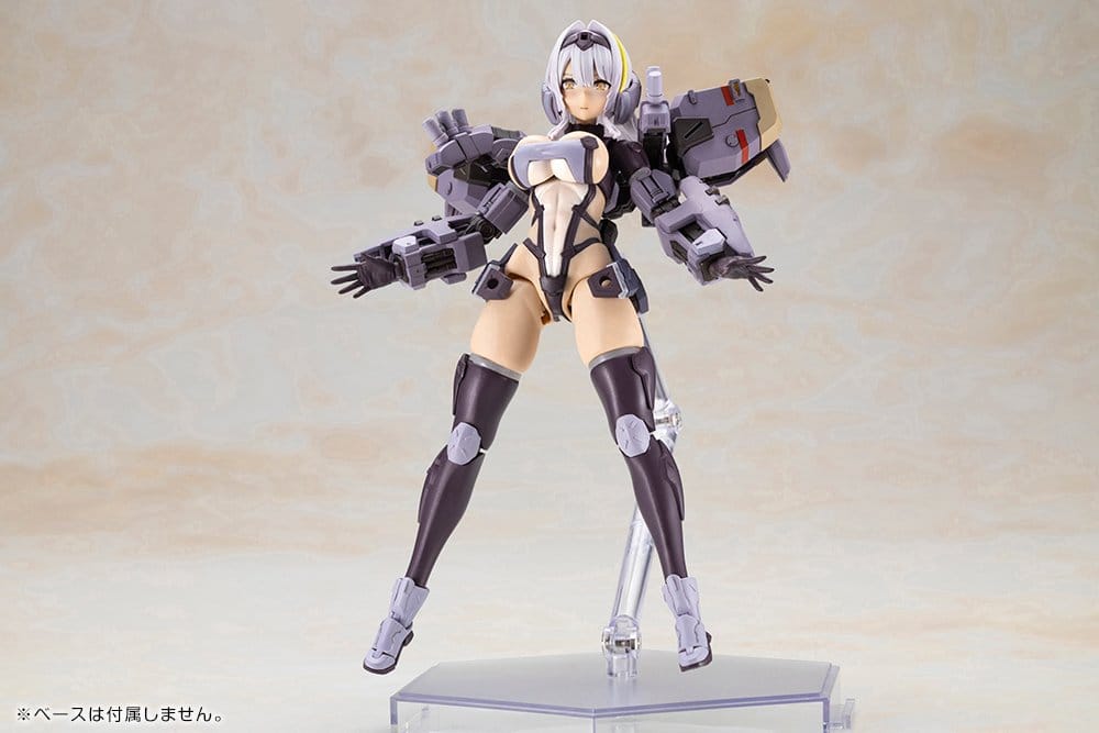Front Mission Plastic Model Kit Non Zenith Girl Gray Ver. 16 cm