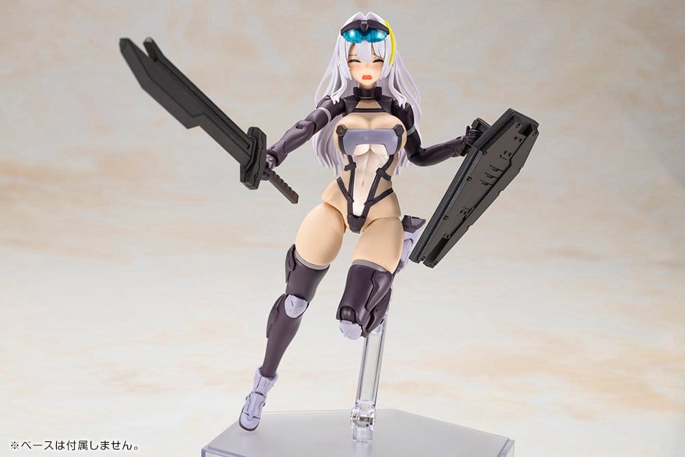 Front Mission Plastic Model Kit Non Zenith Girl Gray Ver. 16 cm