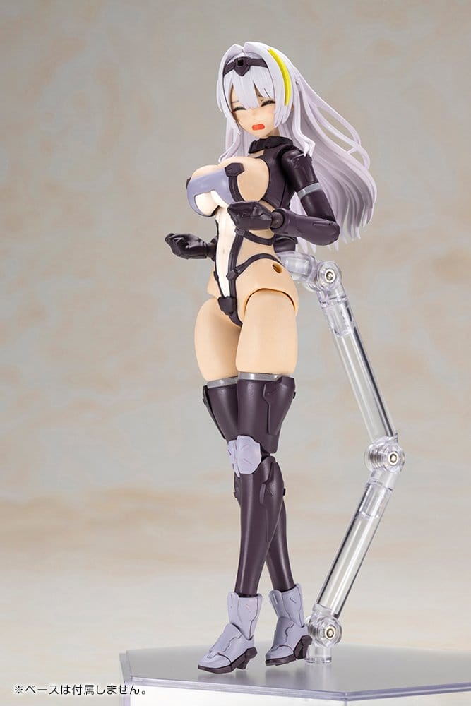 Front Mission Plastic Model Kit Non Zenith Girl Gray Ver. 16 cm