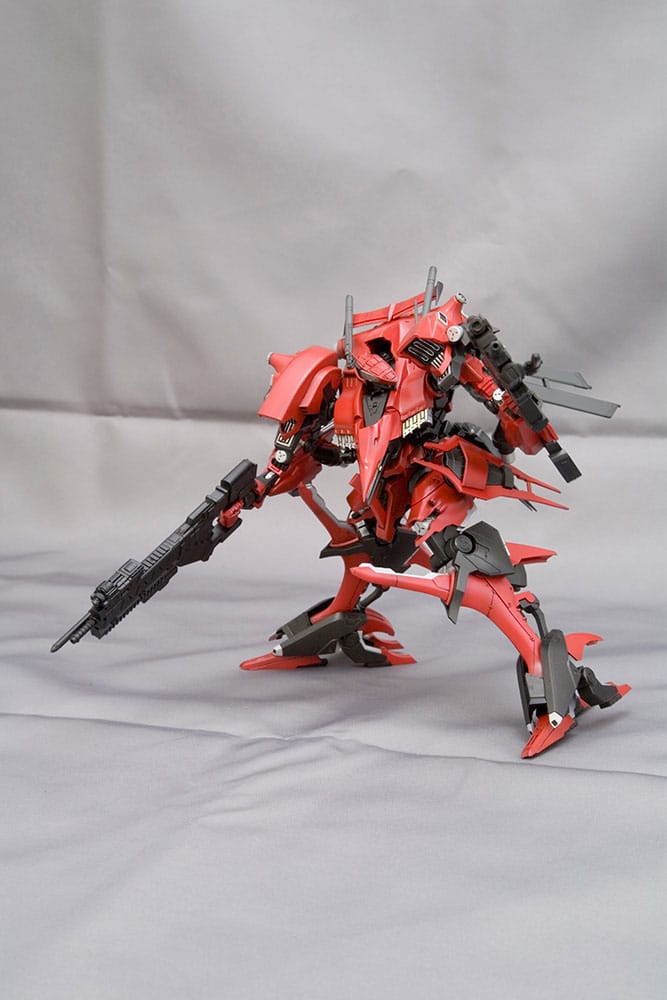 Armored Core figurine Plastic Model Kit 1/72 Rayleonardo 03-Aaliyah Kpachar Full Package Versionn 14 cm