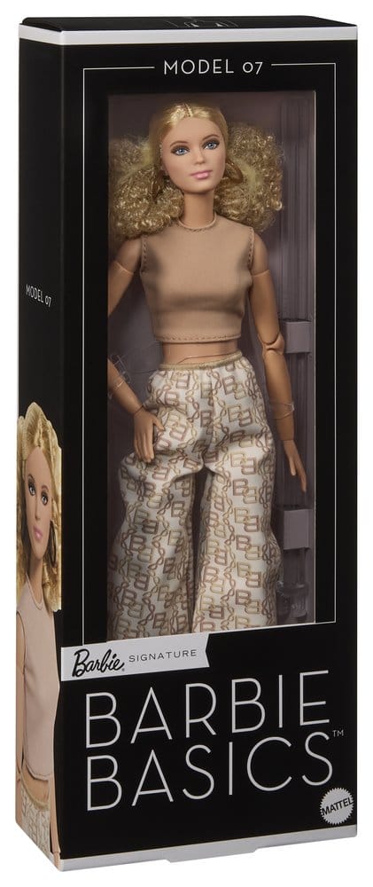 Barbie Signature poupée Barbie Basics: Model 07