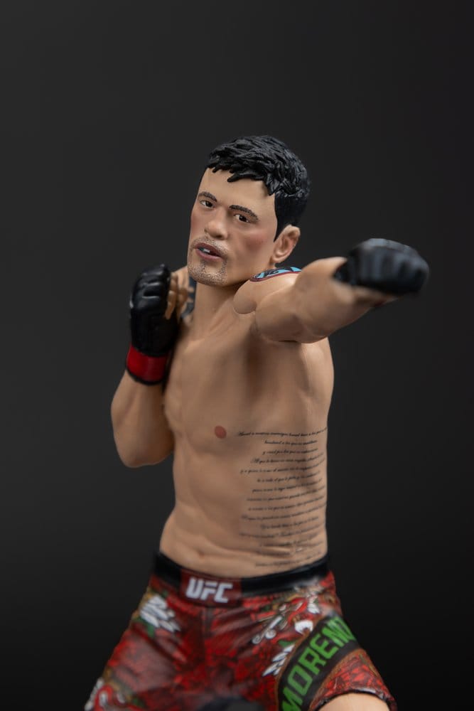 UFC Posed statuette Brandon Moreno 16 cm