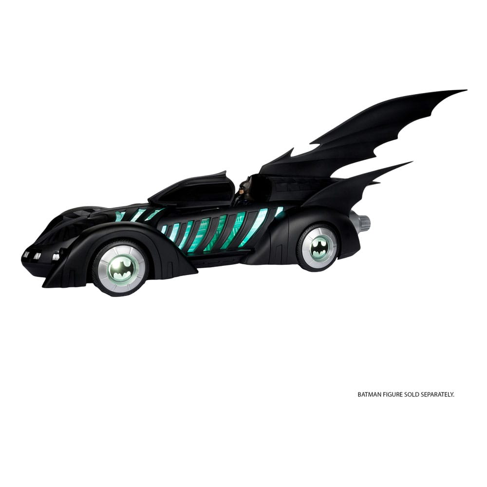 Batman Forever DC Multiverse figurine avec véhicule Alfred Pennyworth & Batmobile (Gold Label) 79 cm