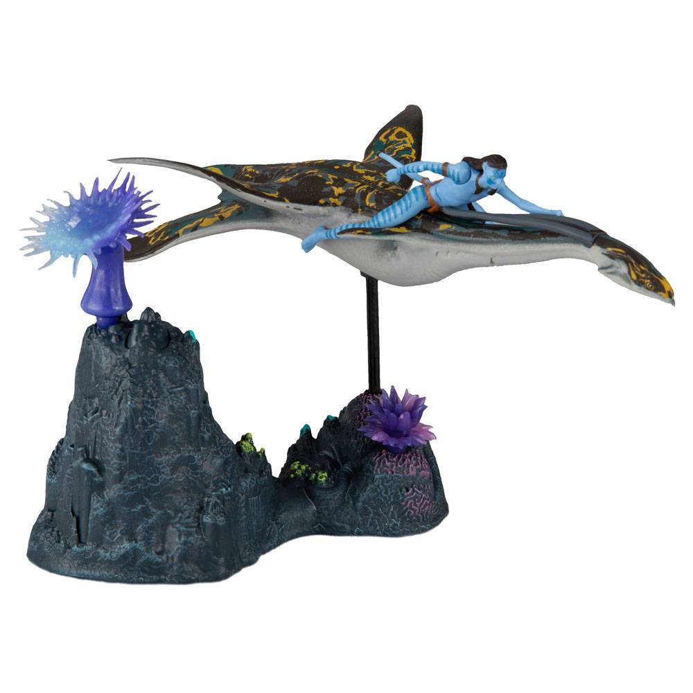 Avatar : La Voie de l'eau figurines Deluxe Medium Neteyam & Ilu