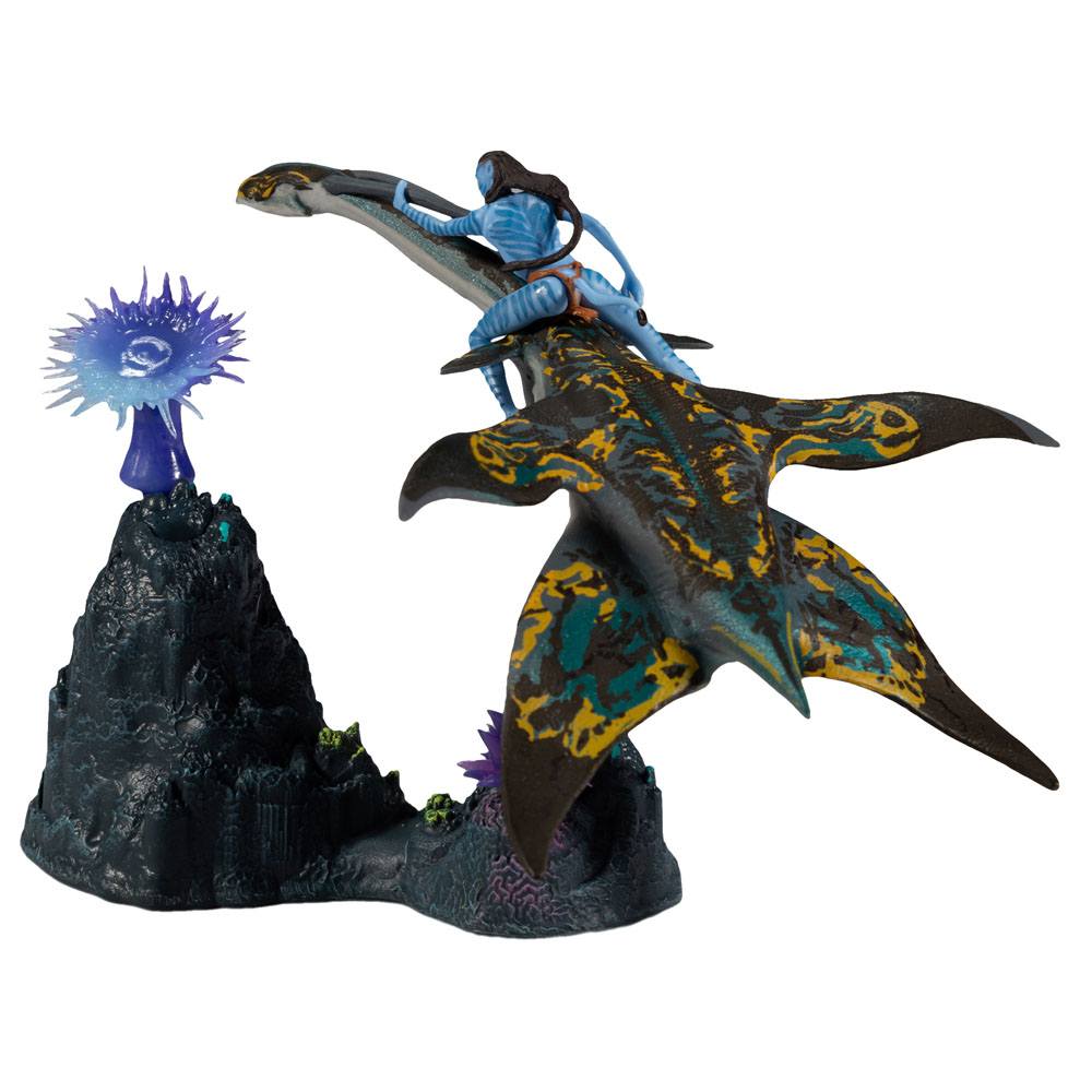 Avatar : La Voie de l'eau figurines Deluxe Medium Neteyam & Ilu