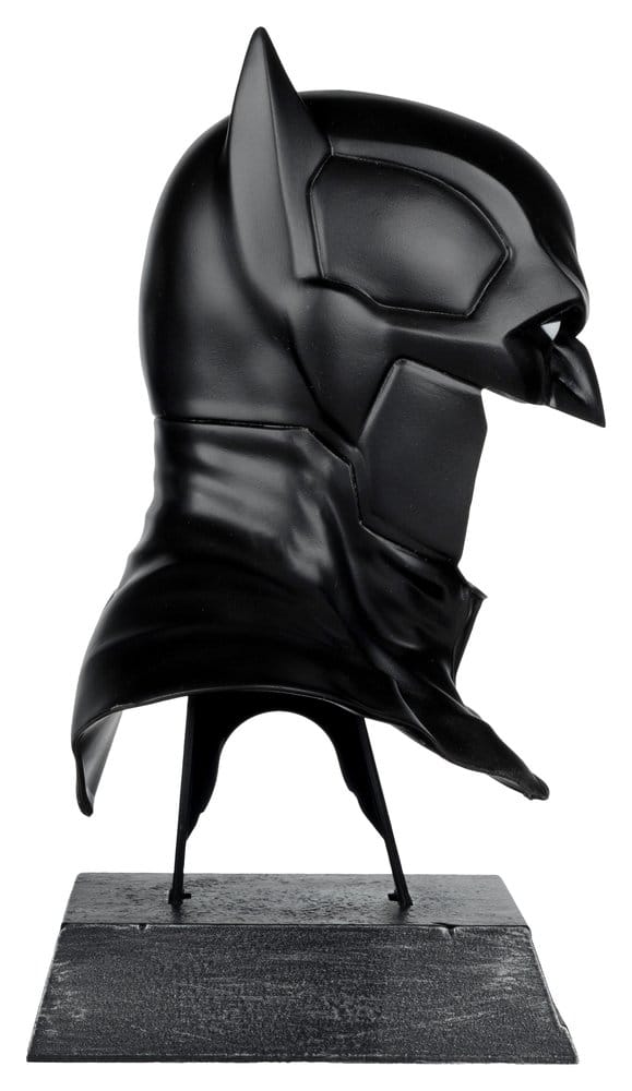 Batman DC Direct Mini-réplique 1/3 Batman Masque (Batman: Noel) 23 cm