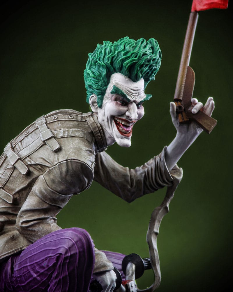 DC Direct statuette 1/10 The Joker: Purple Craze - The Joker by Kaare Andrews 18 cm