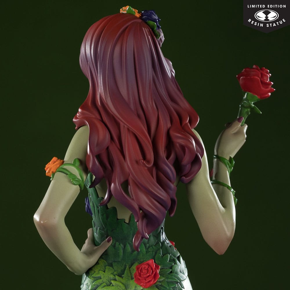 DC Direct Cover Girls statuette 1/8 Poison Ivy by J. Scott Campbell 24 cm