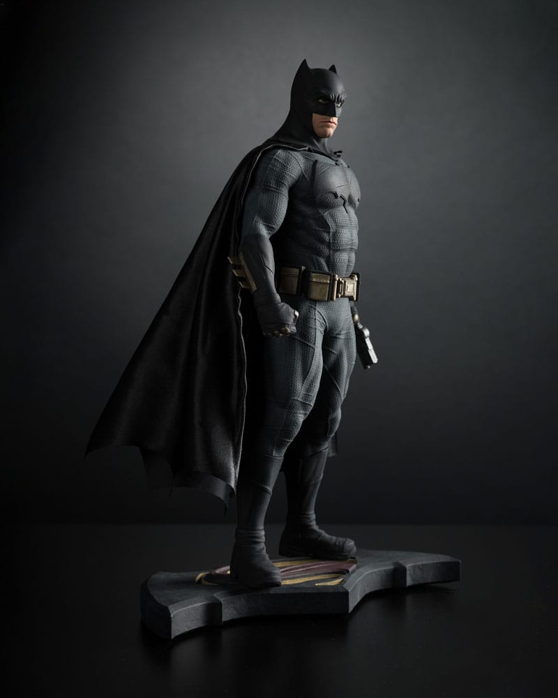 Batman v Superman : L'Aube de la justice statuette 1/6 Batman 32 cm