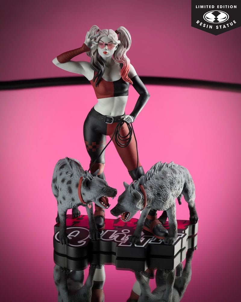 DC Direct statuette 1/10 Harley Quinn: Red, White & Black Harley Quinn by Jenny Frison 19 cm