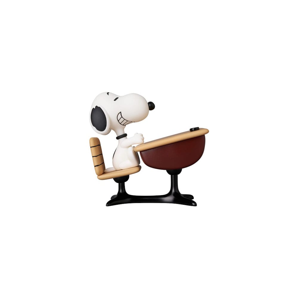 Peanuts mini figurine Medicom UDF série 18 Snoopy with desk 9 cm