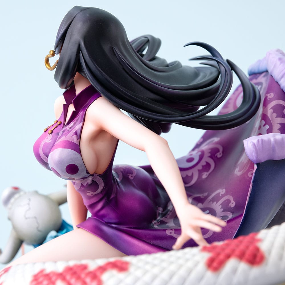 One Piece statuette PVC P.O.P. A-Maximum Pirate Empress Boa Hancock 27 cm