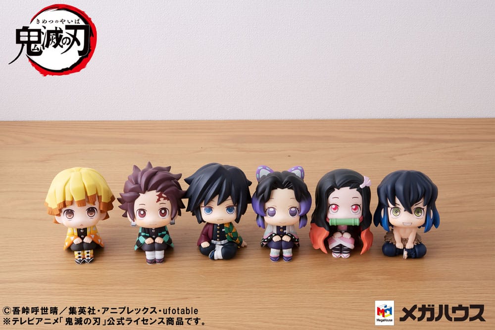 Demon Slayer Kimetsu no Yaiba statuette PVC Look Up Tanjiro Kamado 11 cm