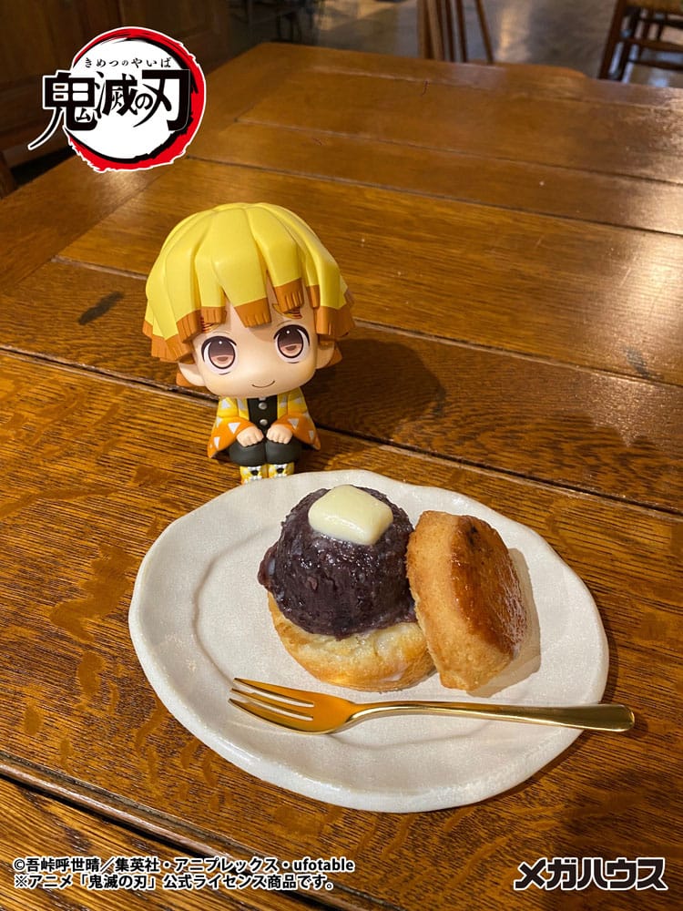 Demon Slayer Kimetsu no Yaiba statuette PVC Look Up Zenitsu Agatsuma Smile Ver. 11 cm