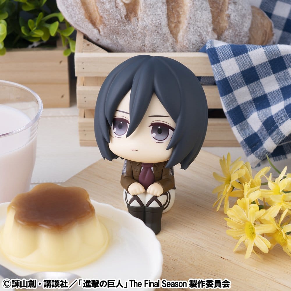 Attack on Titan statuetten PVC Look Up Levi Cleaning up Ver. & Mikasa Ackerman (with gift) 11 cm