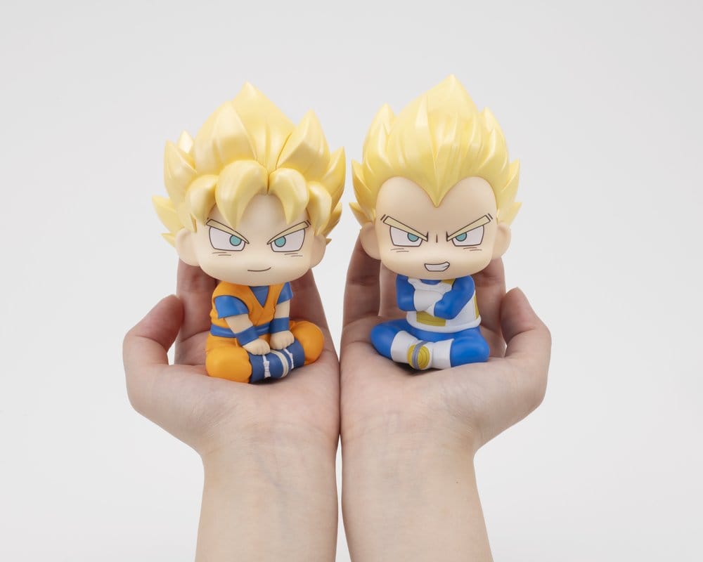 Dragon Ball DAIMA pack 2 figurines PVC Look Up Super Saiyan Son Goku (mini) & Super Saiyan Vegeta (mini) 11 cm (with gift)