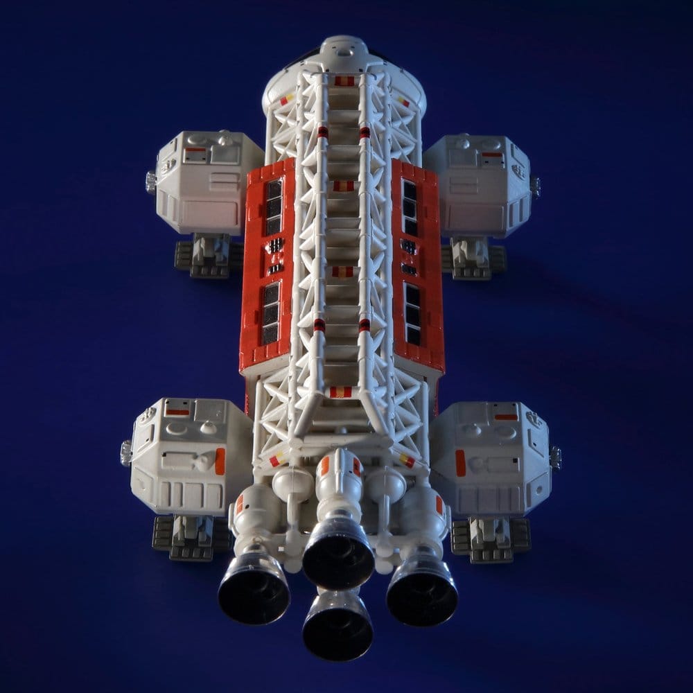 Cosmos 1999 Model Deluxe VIP Eagle (ALP5) 13 cm