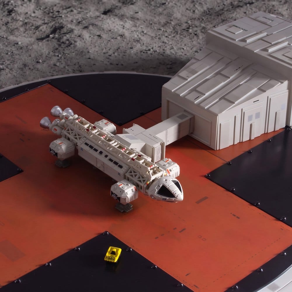 Cosmos 1999 coffret de jeu Landing Pad (with Eagle Transporter) 46 cm
