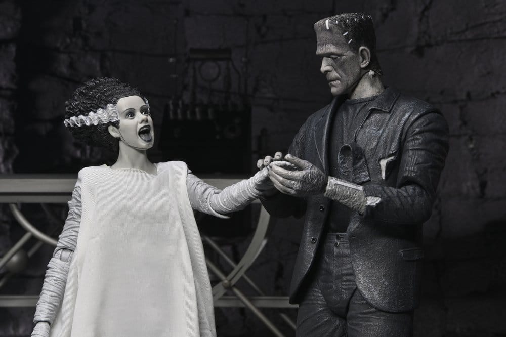 Universal Monsters pack 2 figurines La Fiancée de Frankenstein 90th Anniversary The Monster & His Mate (B&W) 18 cm