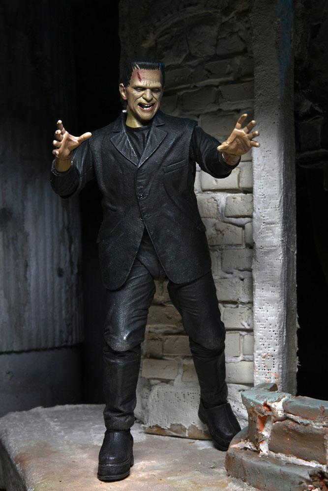 Universal Monsters figurine Ultimate Frankenstein's Monster (Color) 18 cm