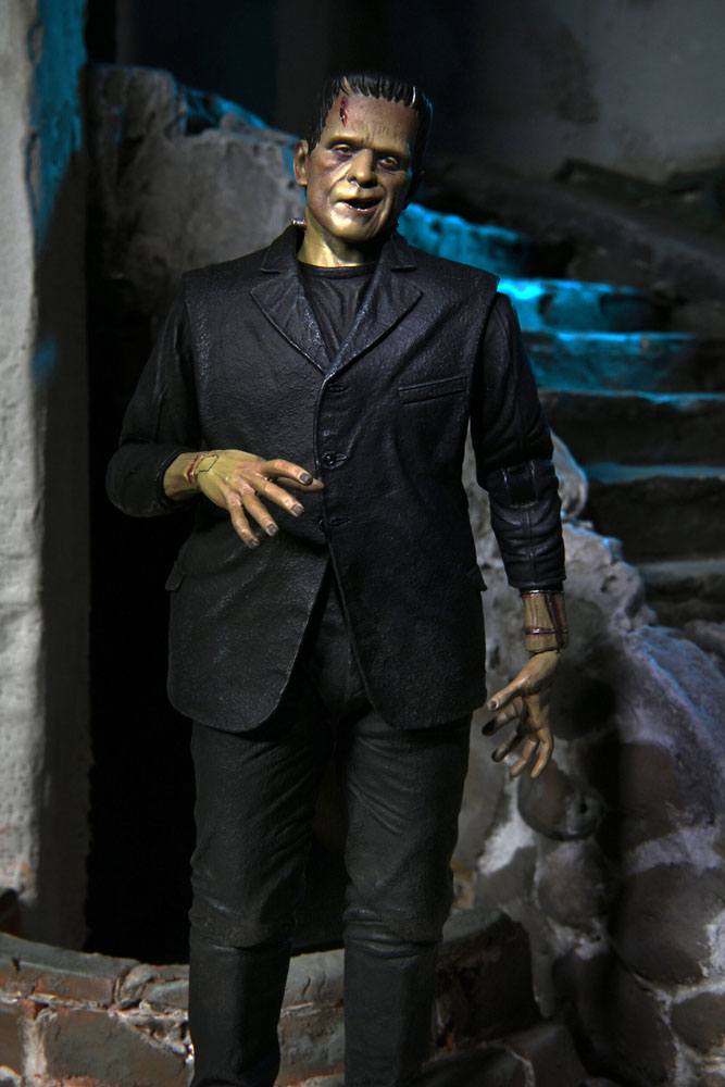 Universal Monsters figurine Ultimate Frankenstein's Monster (Color) 18 cm