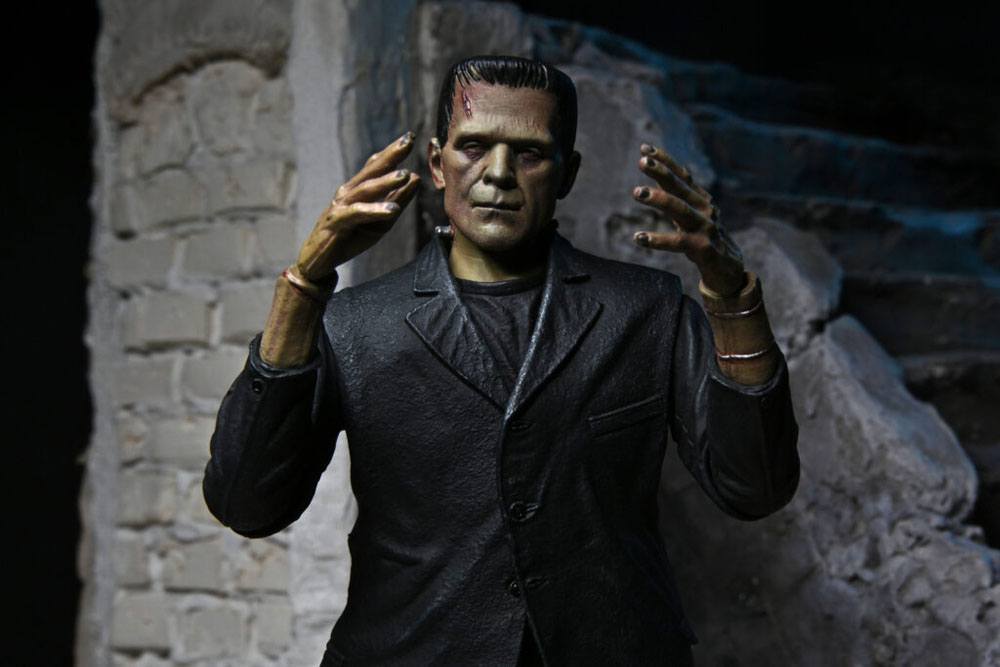 Universal Monsters figurine Ultimate Frankenstein's Monster (Color) 18 cm