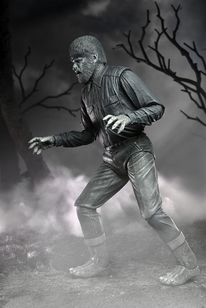 Universal Monsters figurine Ultimate The Wolf Man (Black & White) 18 cm