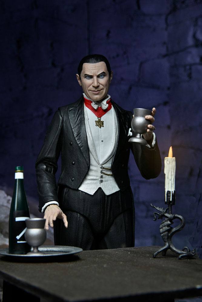 Universal Monsters figurine Ultimate Dracula (Transylvania) 18 cm