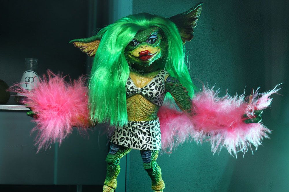 Gremlins 2 Ultimate figurine Greta 15 cm