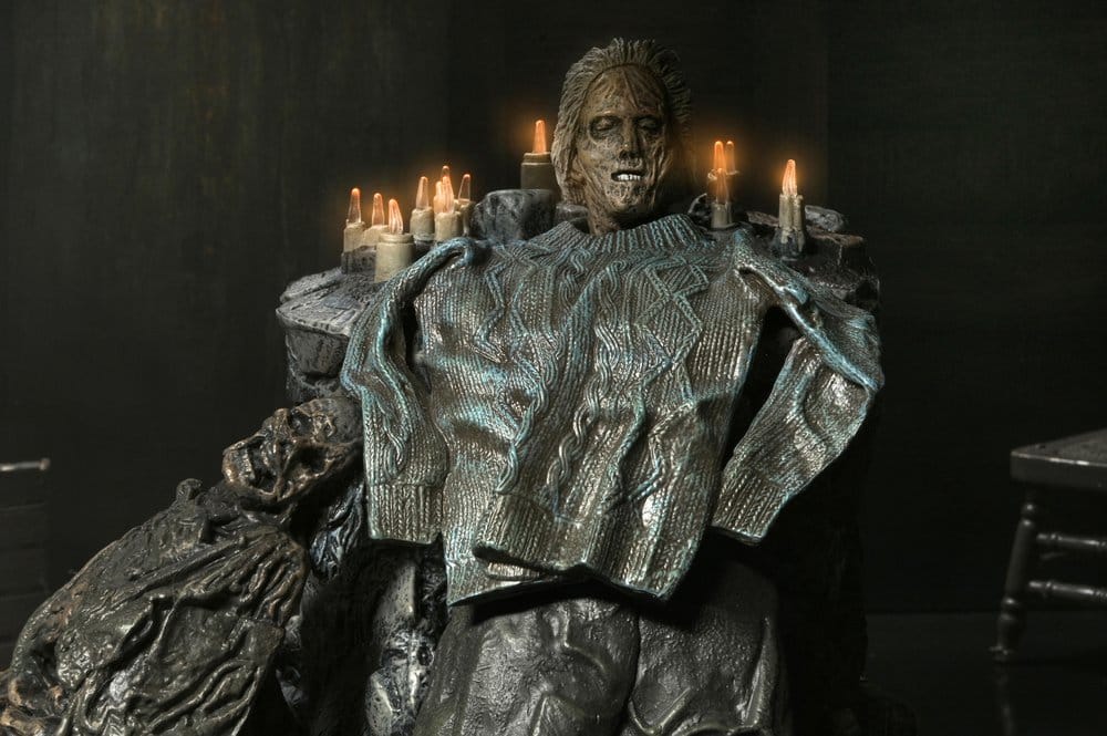 Friday the 13th: The Game diorama Pamela Shrine