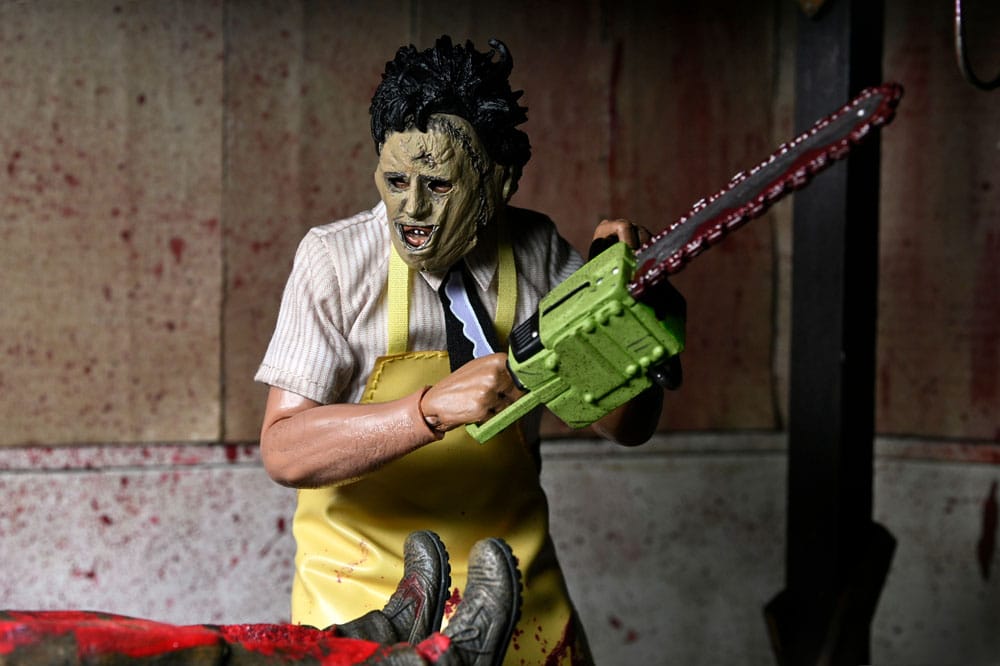 Massacre à la tronçonneuse Clothed figurine Leatherface 20 cm