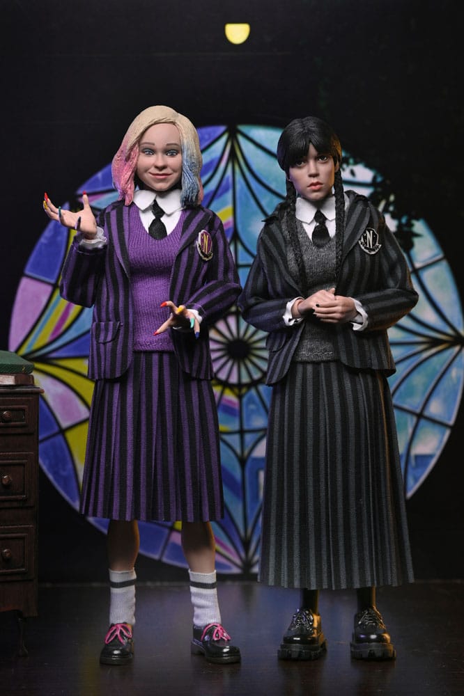 Wednesday Pack de 2 figurines Wednesday Addams (Nevermore Uniform) and Enid 20 cm