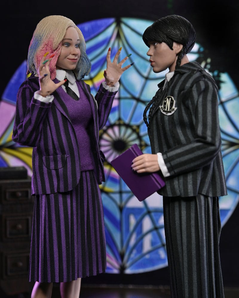 Wednesday Pack de 2 figurines Wednesday Addams (Nevermore Uniform) and Enid 20 cm