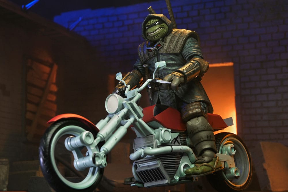 Tortues Ninja (The Last Ronin The Lost Years) figurine Casey Marie with Last Ronin Motorcycle 18 cm