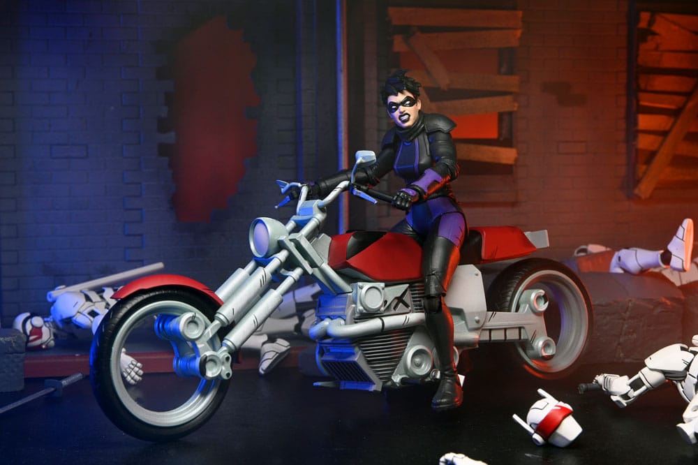 Tortues Ninja (The Last Ronin The Lost Years) figurine Casey Marie with Last Ronin Motorcycle 18 cm