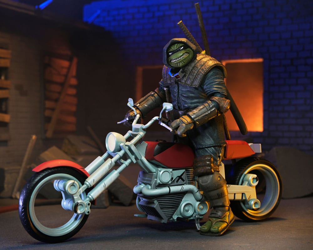 Tortues Ninja (The Last Ronin The Lost Years) figurine Casey Marie with Last Ronin Motorcycle 18 cm