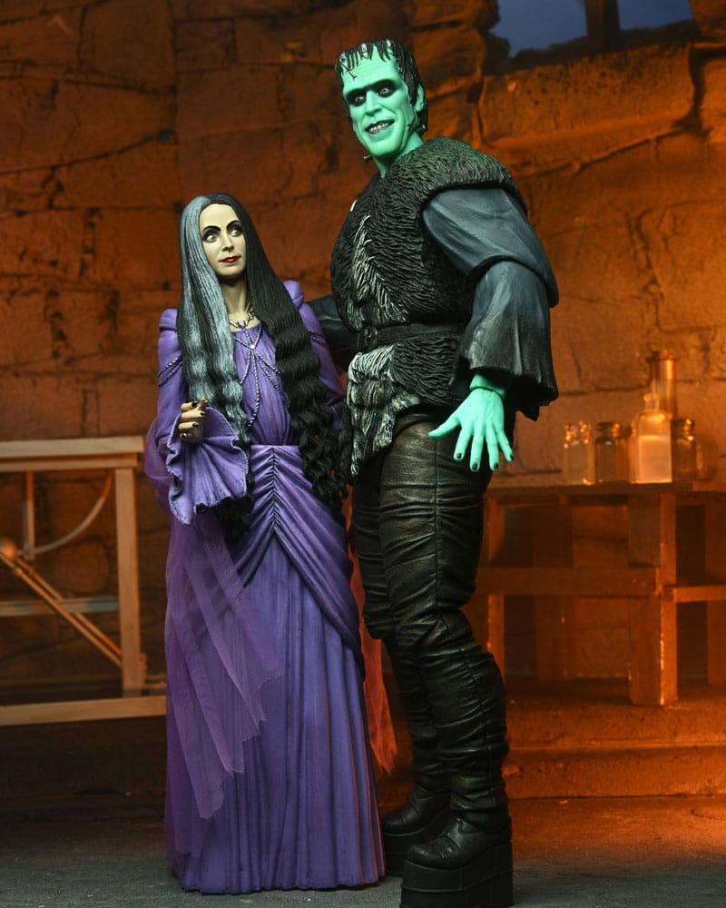 Rob Zombie's The Munsters figurine Ultimate Lily Munster 18 cm