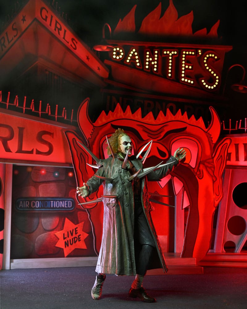 Beetlejuice (1988) diorama Trenchcoat with Spikes Inferno Room Deluxe Set