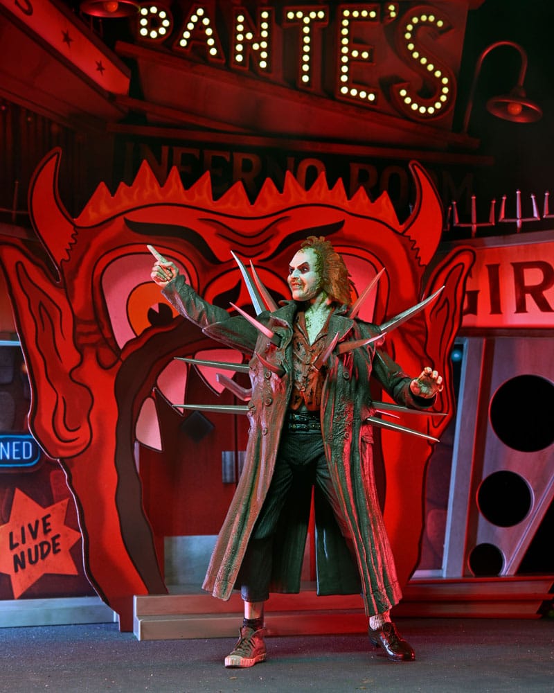 Beetlejuice (1988) diorama Trenchcoat with Spikes Inferno Room Deluxe Set