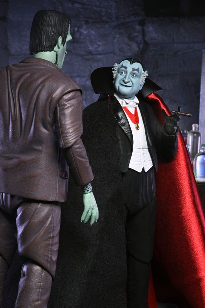 Rob Zombie's The Munsters figurine Ultimate Grandpa Munster 18 cm