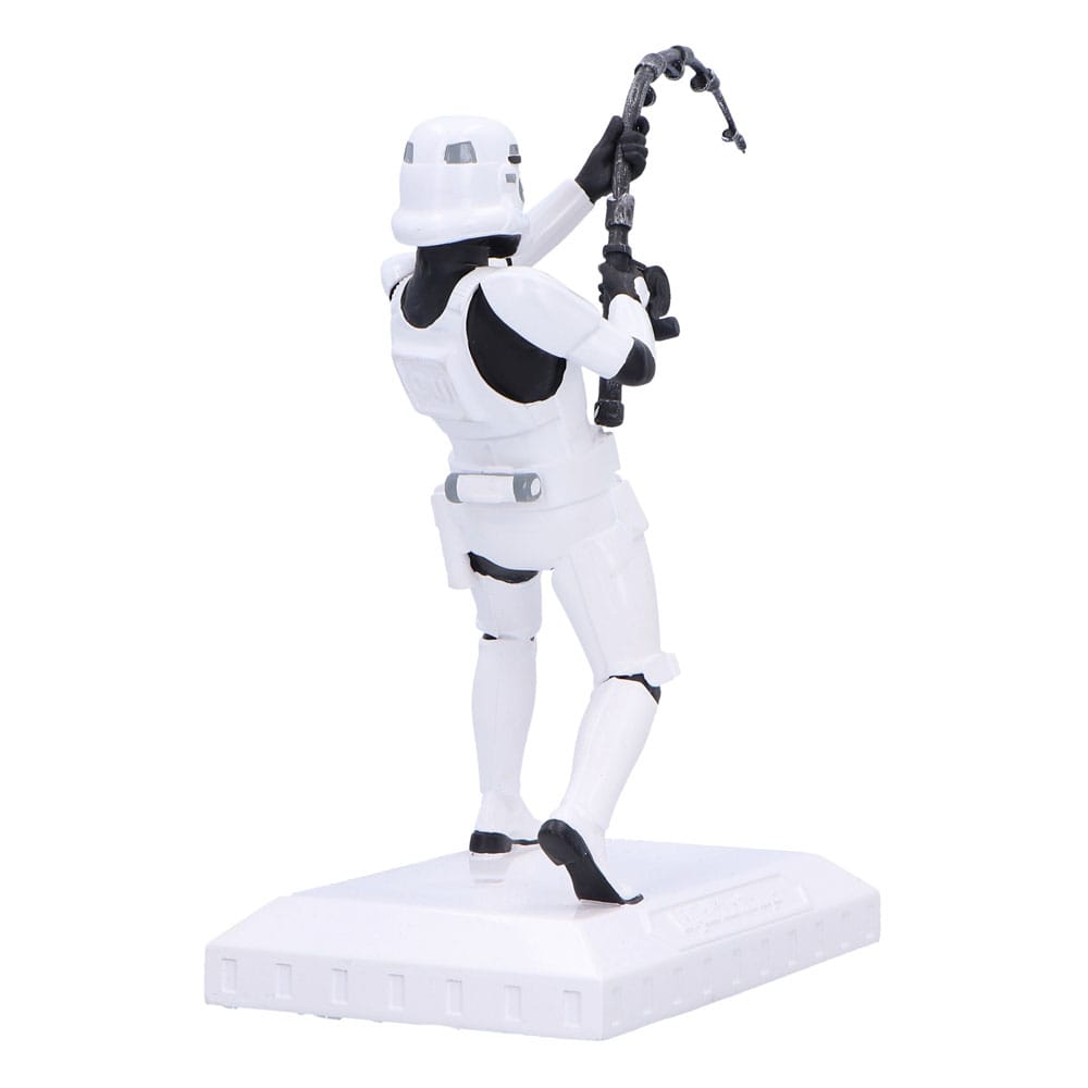 Nemesis Now - Star Wars - Stormtrooper "What a Catch" Statue 16cm