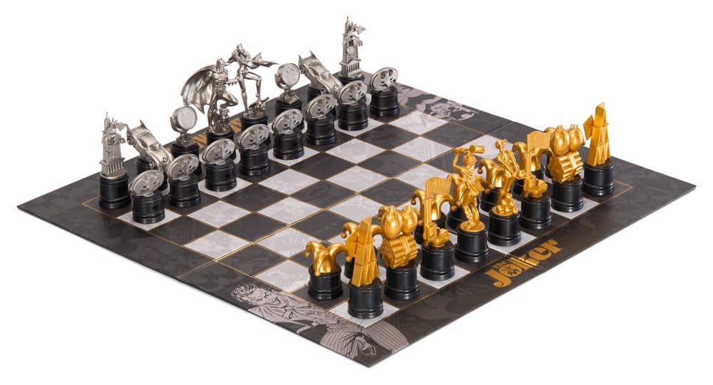 DC Comics Jeu d'échecs Batman vs. The Joker 47 cm