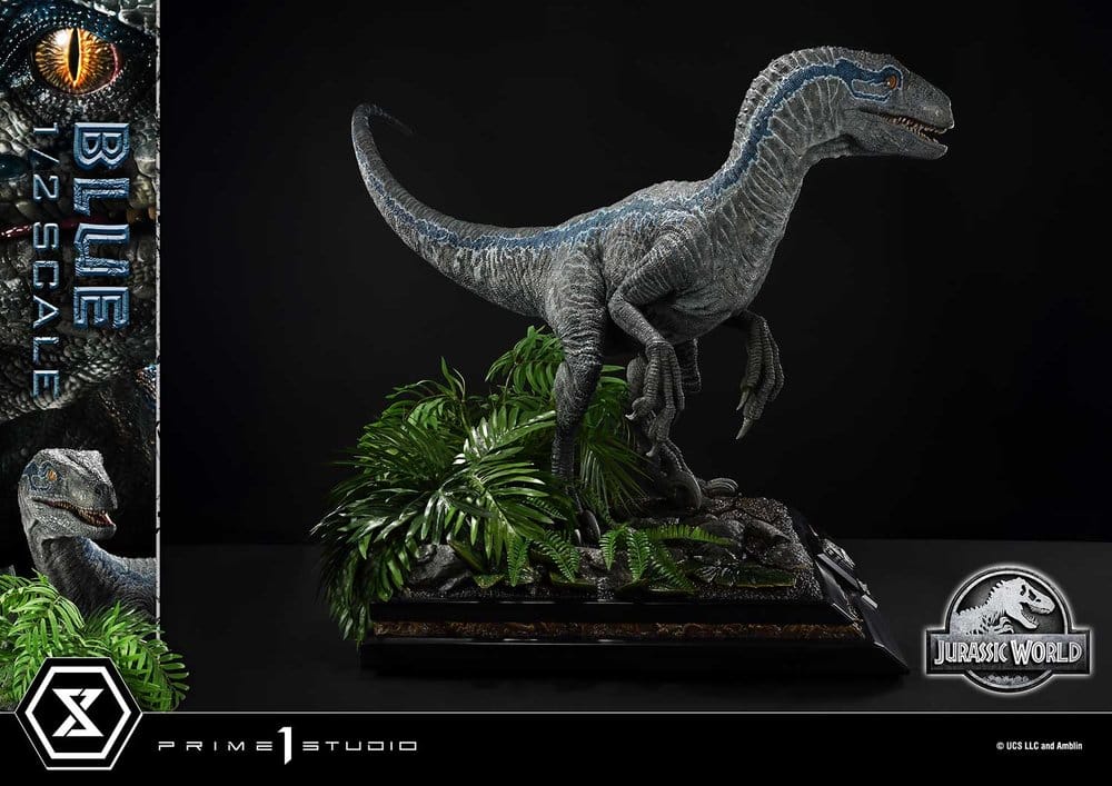 Jurassic World: Fallen Kingdom (Film) statuette Legacy Museum Collection 1/2 Blue 88 cm