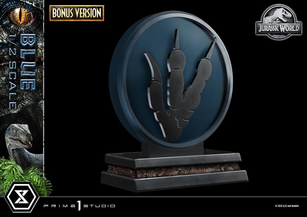 Jurassic World: Fallen Kingdom (Film) statuette Legacy Museum Collection 1/2 Blue Bonus Version 88 cm